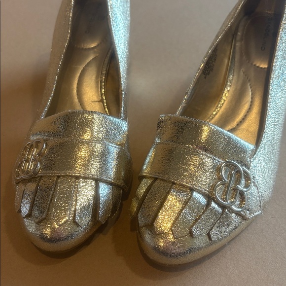 Bandolino metallic silver block heel pumps - Picture 3 of 5